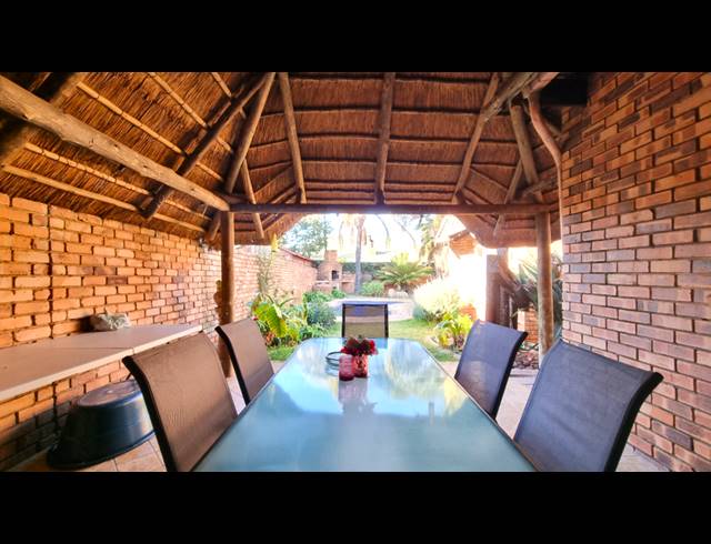 3 BEDROOM HOUSE RENTED IN MORELETA PARK